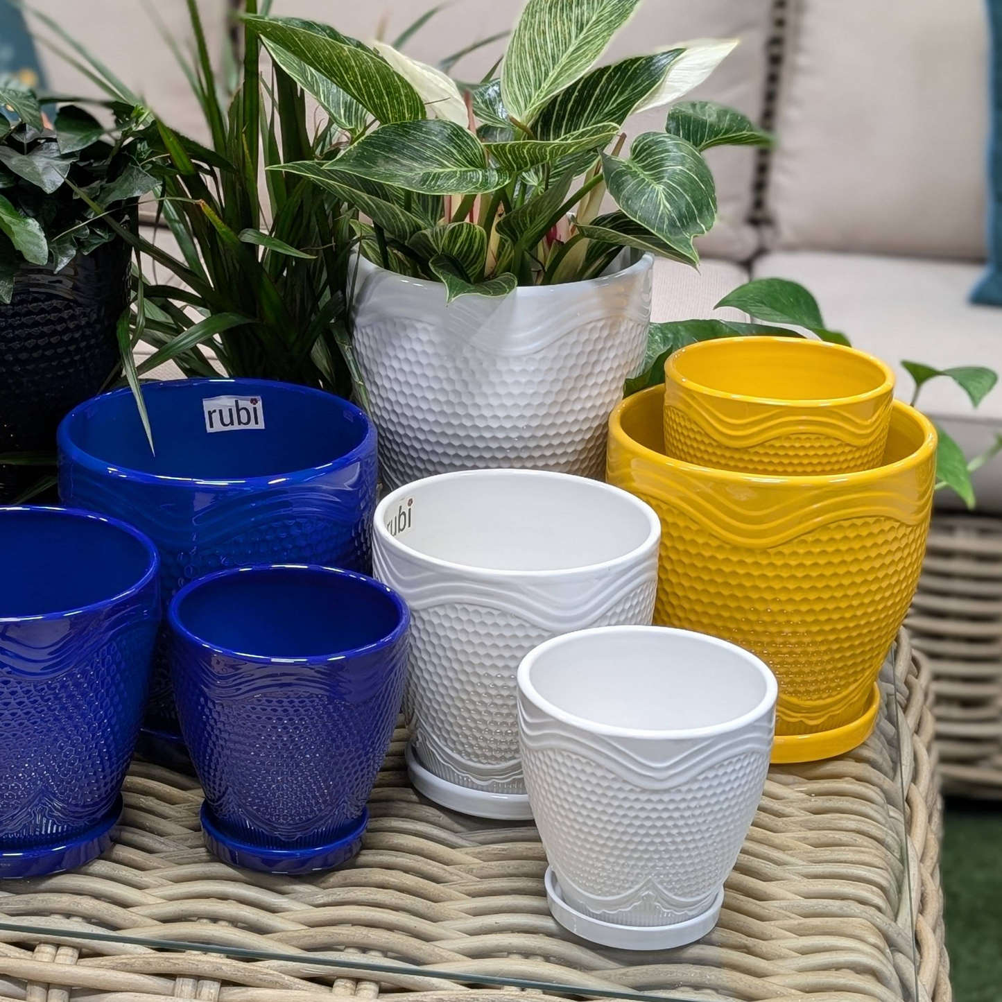 Collection Ruby - Cache-pot en céramique avec soucoupe